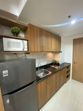 Lush Suite Makati
